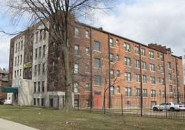 St.Paul Manor2